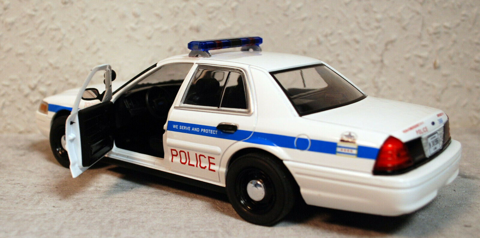 2008 Ford Crown Victoria Chicago Police Dep. 1:24 Green Light 85533