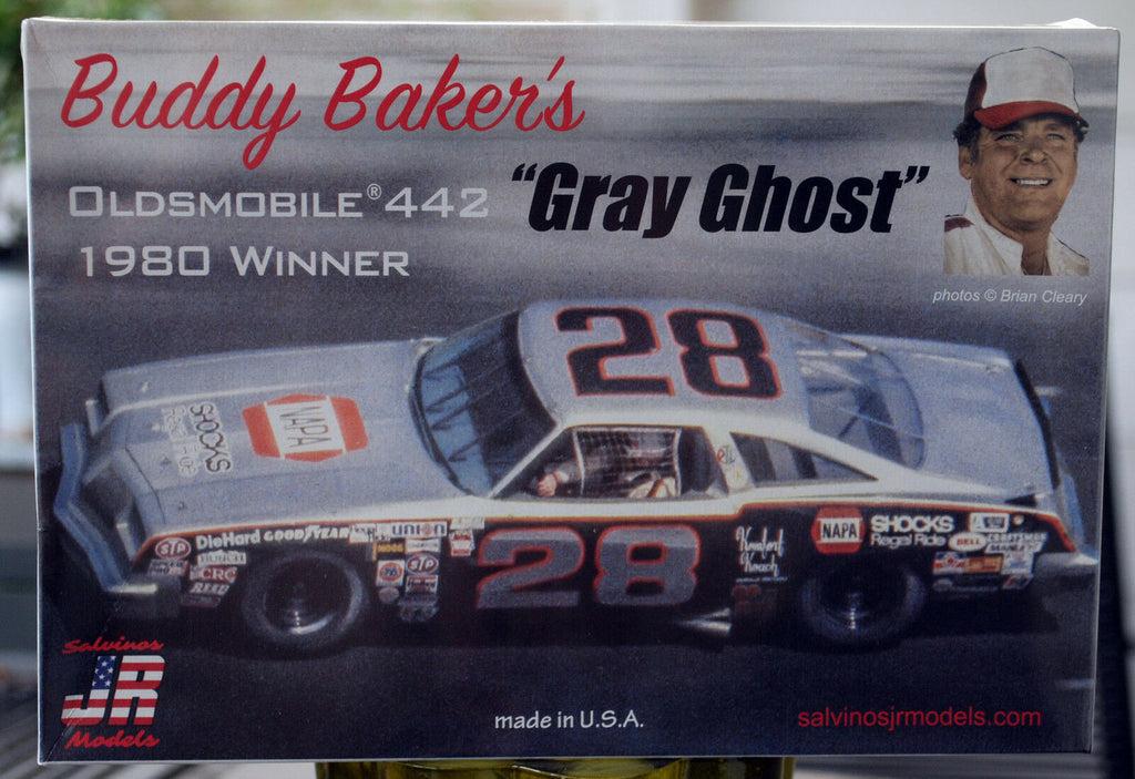 1980 Oldsmobile 442 Nascar # 28 B. Bakers Gray Ghost 1:25 Salvinos JR 018061
