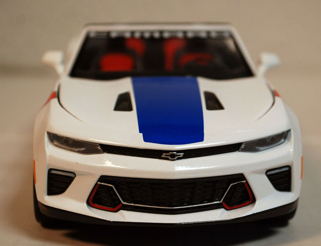 Greenlight 18247 2017 Chevrolet Camaro SS Indy 500 Pace Car 1:24