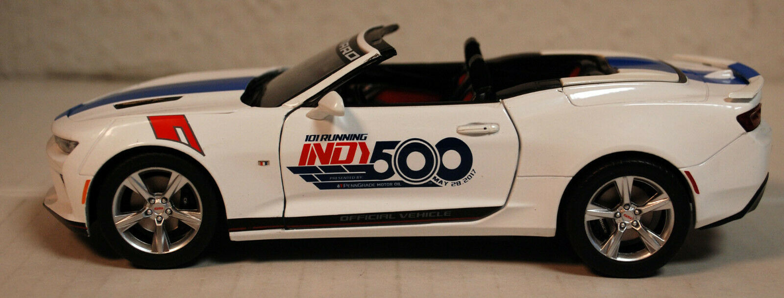 Greenlight 18247 2017 Chevrolet Camaro SS Indy 500 Pace Car 1:24