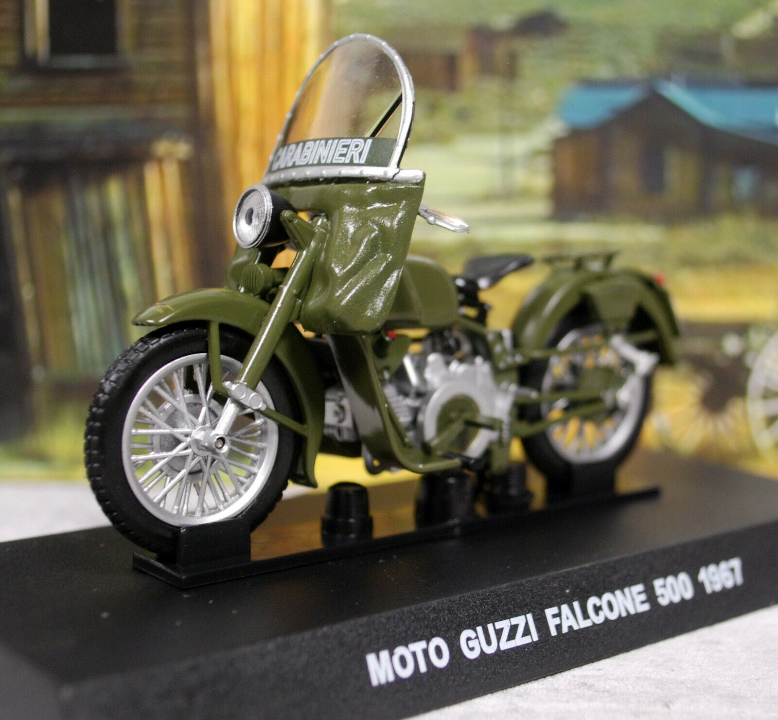 Polizeimotorrad 1967 Moto Guzzi Falcone 500 Carabinieri 1:24
