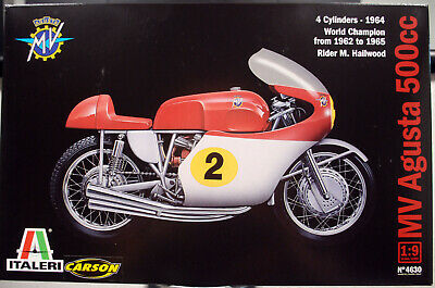 1964 MV Agusta 4 Cyl. Maik Hailwood Giacomo Agostini 1:9  Italeri 4630
