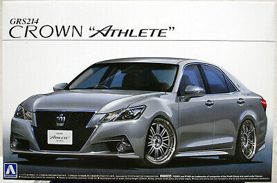 Aoshima 008508 2012 Toyota Crown Athlete GRS214 JDM 1:24