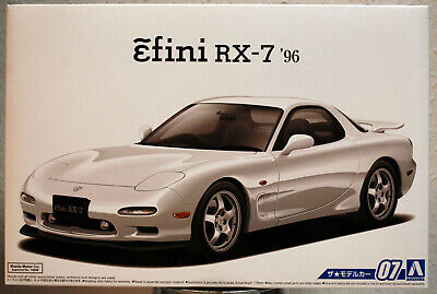 Aoshima 051580 1996 Mazda RX-7  FD3S Efini JDM 1:24