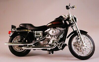 2002 Harley Davidson FXDL Dyna Low Rider 1:24 Maisto