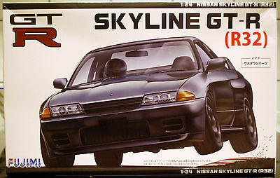 Fujimi 039022 1989 Nissan Skyline GT-R  R 32, 1:24 Bausatz
