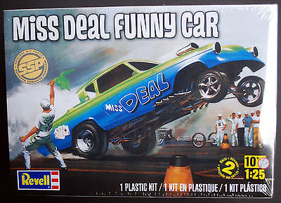 Revell 7817 1953 Studebaker Miss Deal Funny Car, 1:25 Bausatz