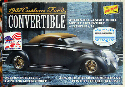 1937 Ford Custom Convertible 1:24 Lindberg 129