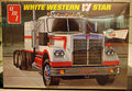 White Western Star Tractor, 1:25, AMT 724