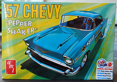1957 Chevrolet Bel Air Hardtop Coupe Pepper Shaker 3´n1 1:25 AMT 1079 wieder neu