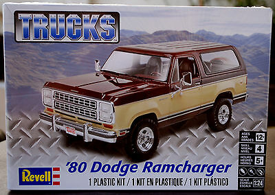Revell 4372 1980 Dodge Ramcharger SUV 1:25 wieder neu 2017 Bausatz USA