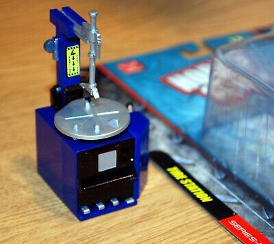 16070 Reifenhandel Werkstatt Reifenmontage Tire Mounting 1:24, Hobby Gear