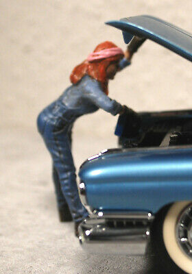 38345 American Diorama Female Mechanic II 1:24