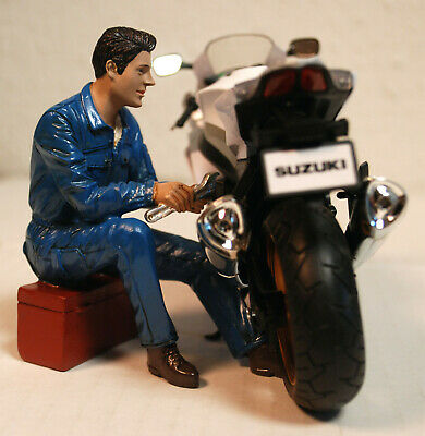 American Diorama 38371 Biker Michael Motorrad Fahrer Schrauber 1:12 Neu 2019
