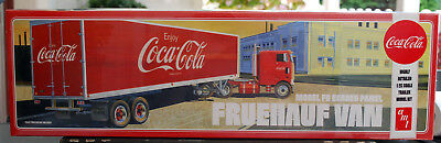 Fruehauf Van Model: FB Beaded Panel  Trailer 1:25 AMT 1109 wieder neu 2018