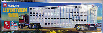 AMT 1106 Wilson Livestock Trailer 1:25  wieder neu 2018