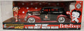 1939 Chevrolet Master de Luxe m. Betty Boop Figur 1:24 Jada Toys 30695