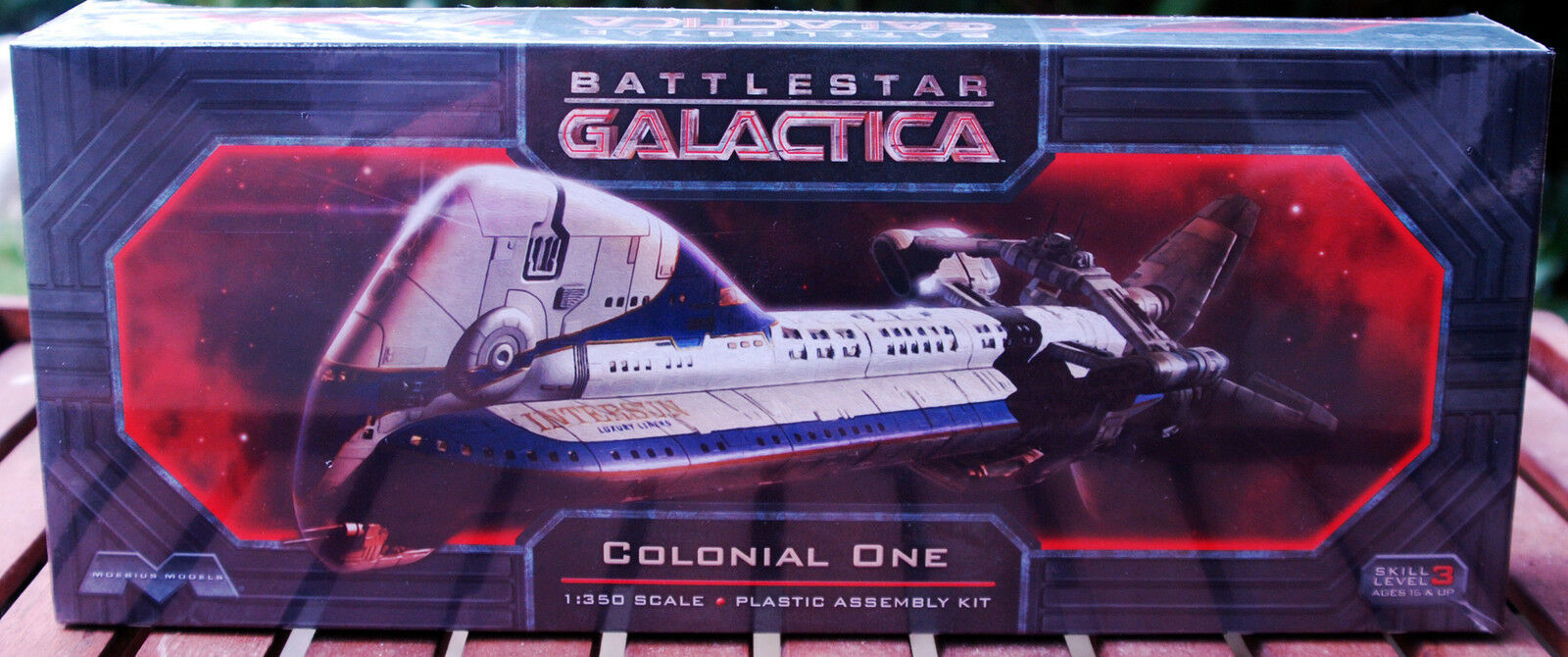New Battlestar Galactica Colonial One, 1:350, Moebius 945