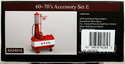 KA Models KA24016 1960~70´s Accessory Set E Lubricator Schmierstoffgeber 1:24