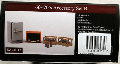 KA Models KA24013 1960~70´s Accessory Set B Kühlschrank Radio Milchflasche 1:24