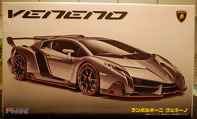 Fujimi 125831 2013 Lamborghini Veneno 1:24