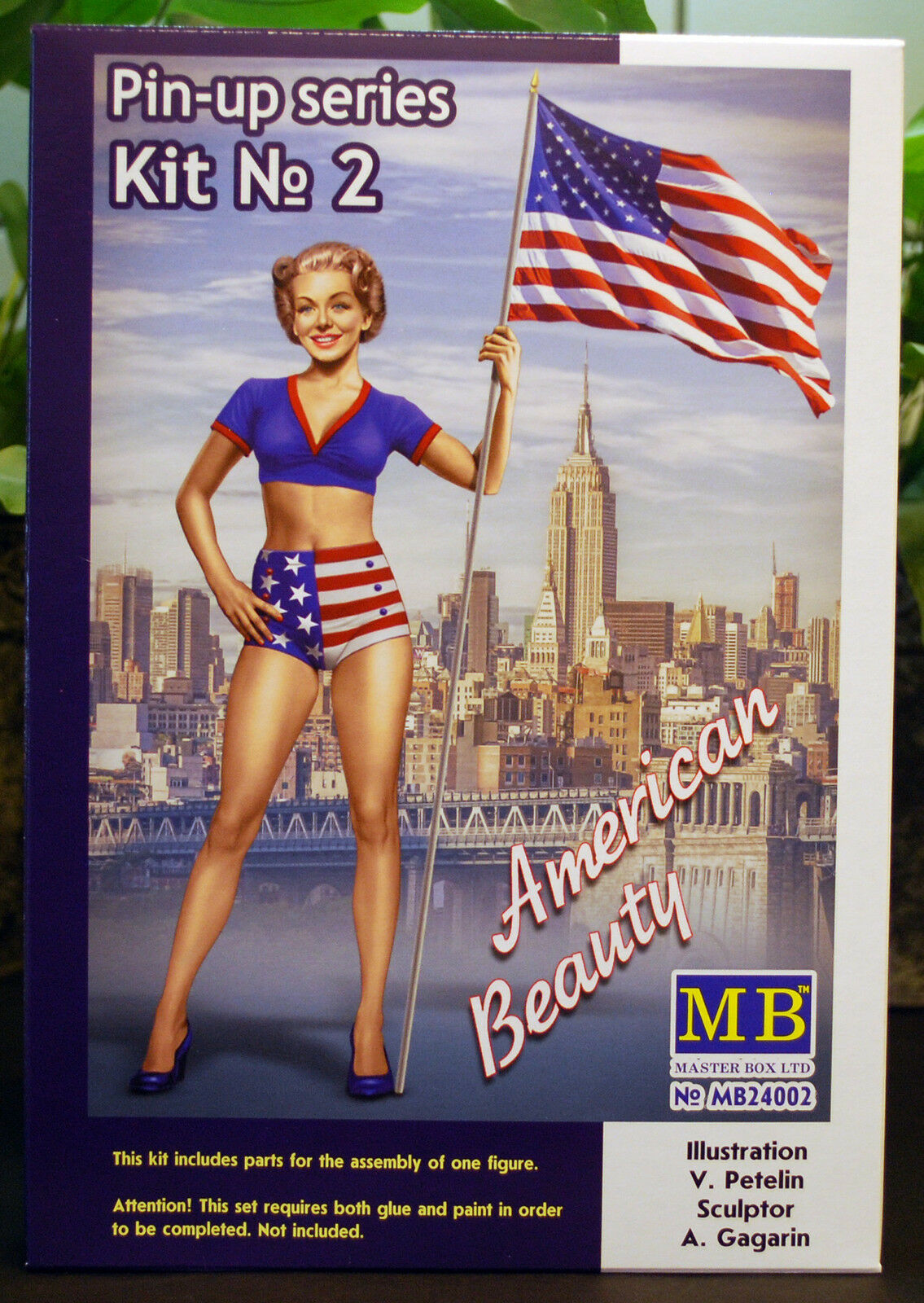Master Box 24002 Pin Up series Betty Figurenbausatz 1:24