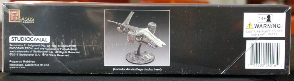 Terminator 2 Judgement Day Aerial Hunter Killer Machine, 1:32, Pegasus 9016