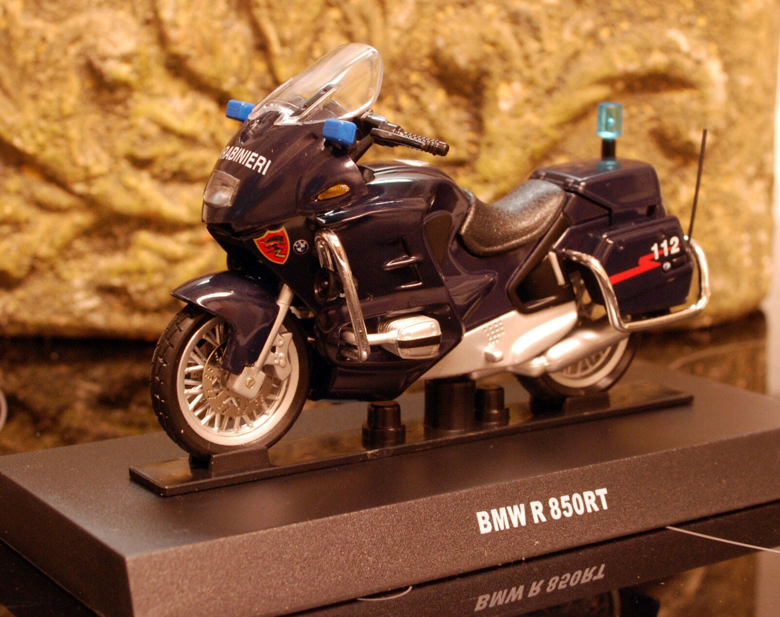 Polizeimotorrad BMW R 850 RT Carabinieri dk.blau 1:24 DeAgostini